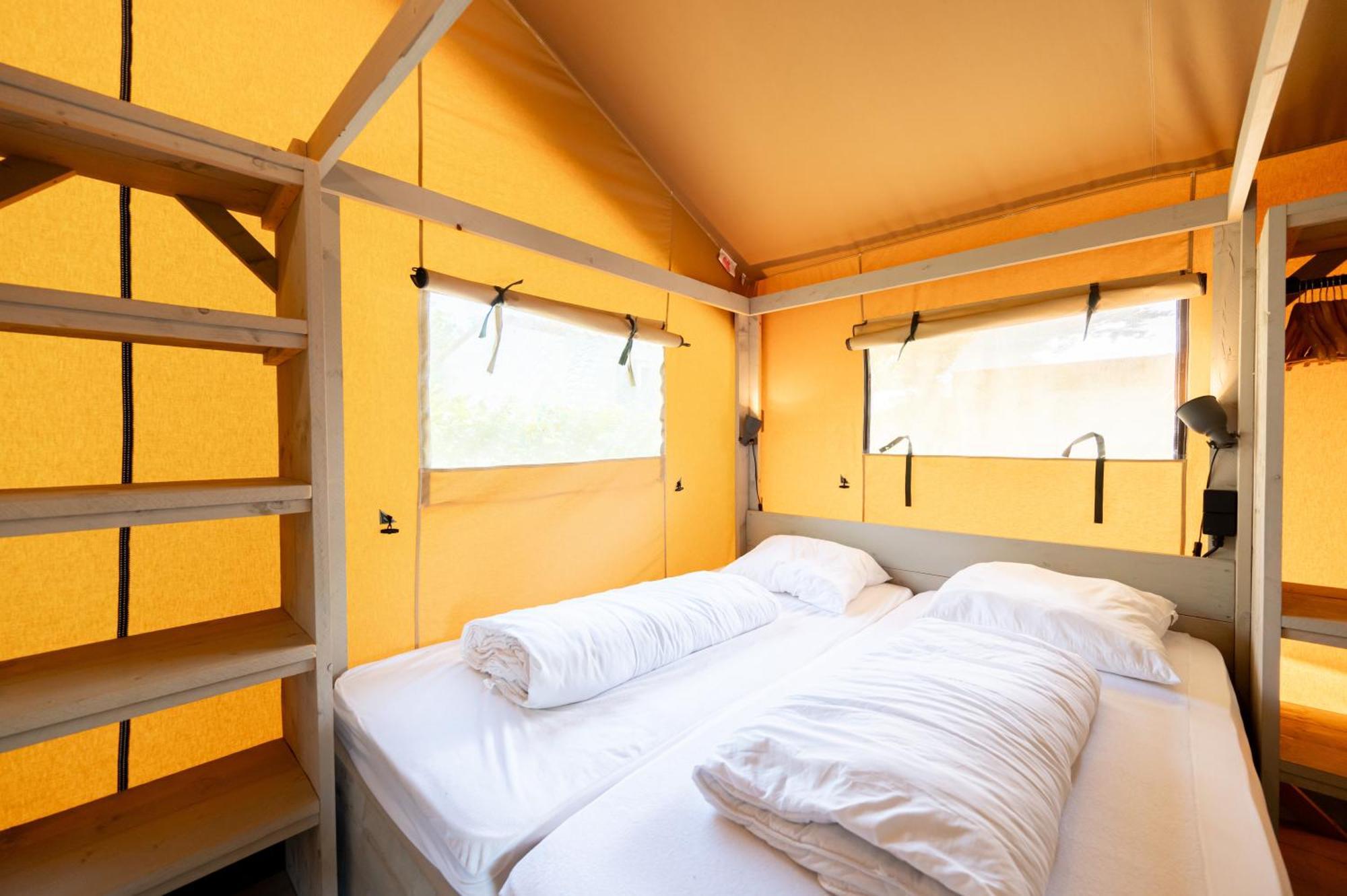 Hotel Glamping Twente Denekamp Esterno foto