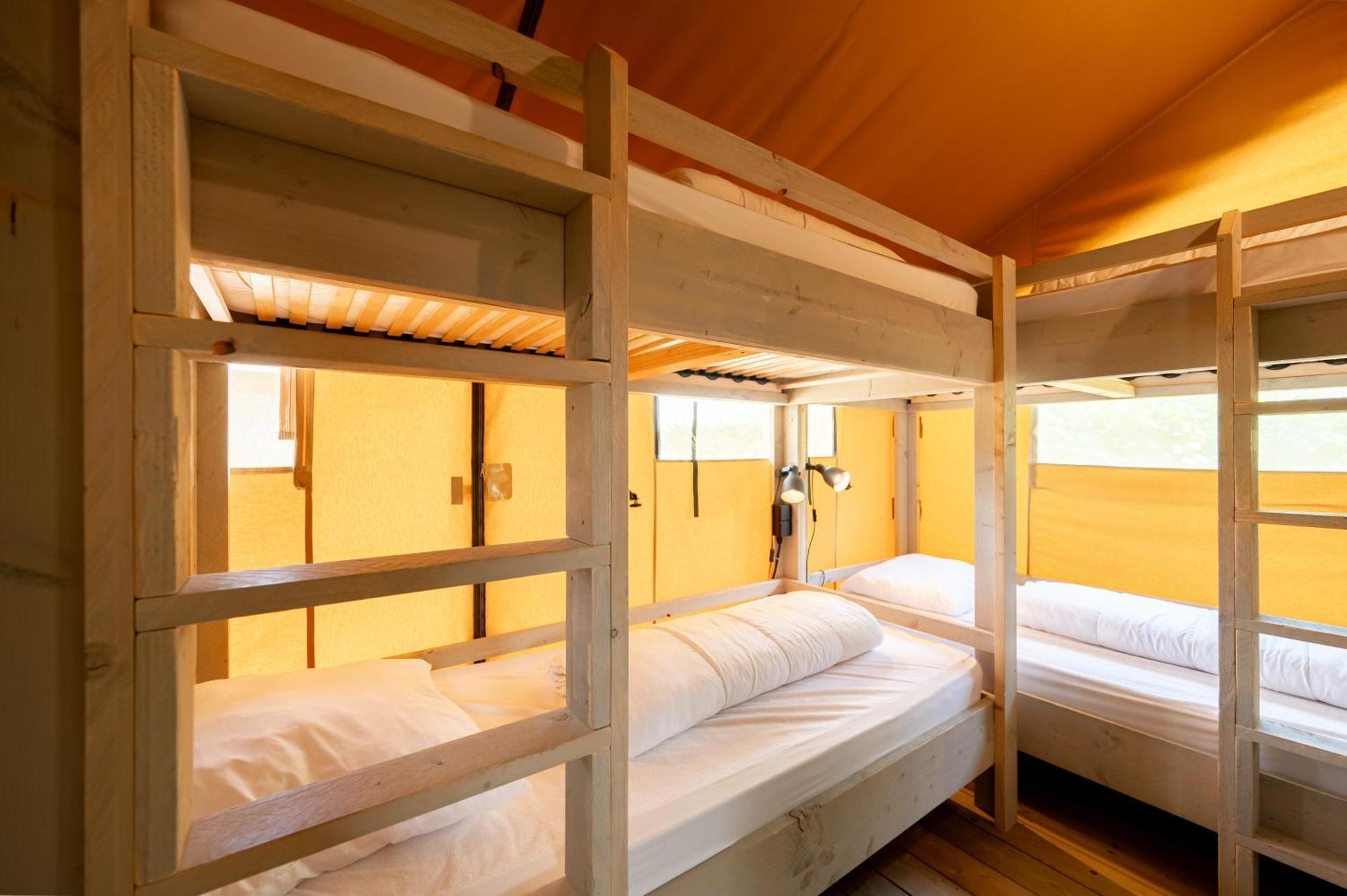 Hotel Glamping Twente Denekamp Esterno foto