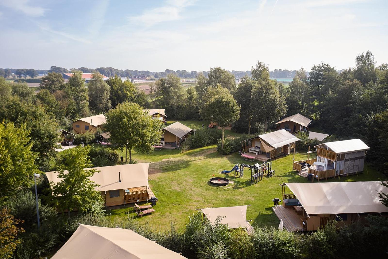 Hotel Glamping Twente Denekamp Esterno foto
